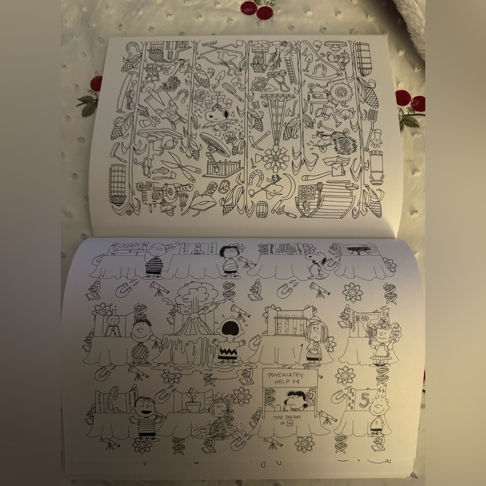 Snoopy Coloring Book - Picture 3 of 3
